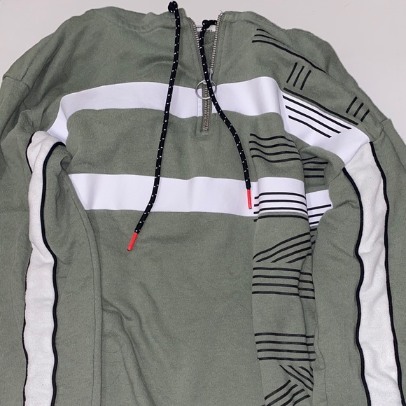 Sold - Picture 3 of 3